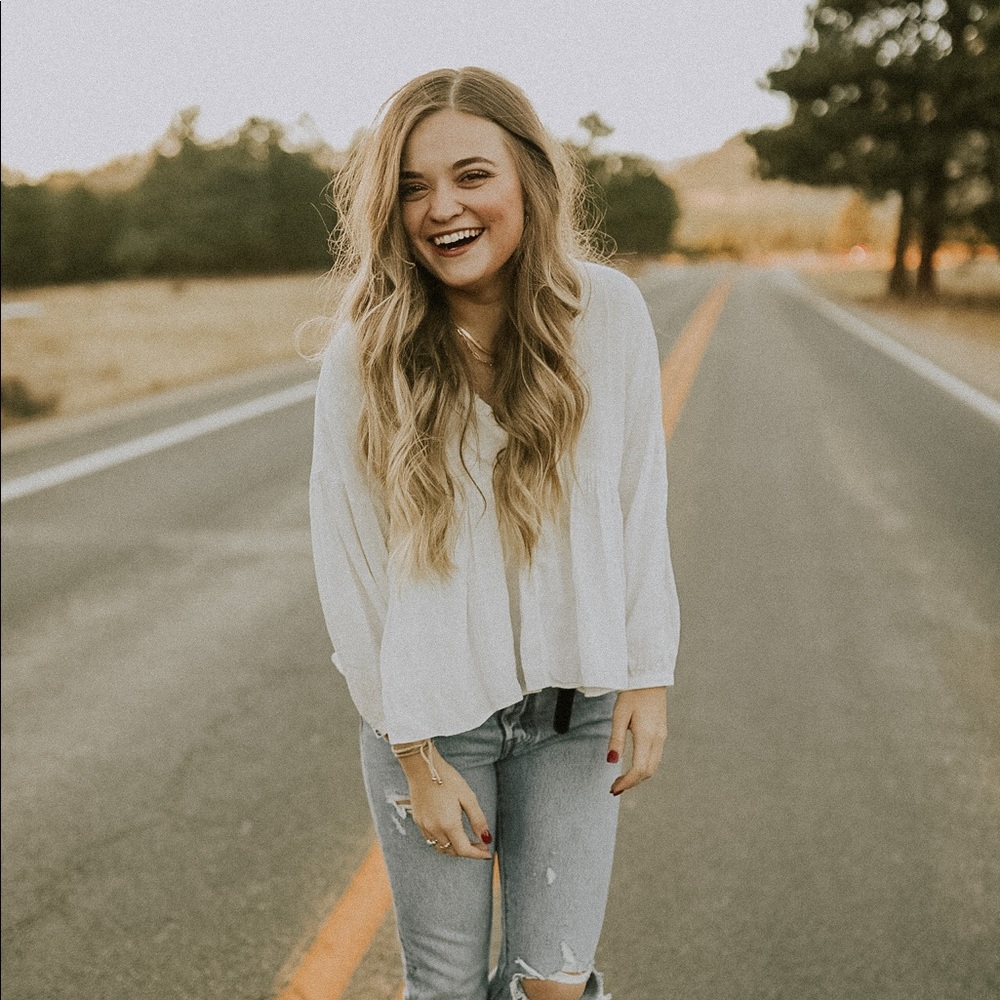 Meet your Posher, Clare